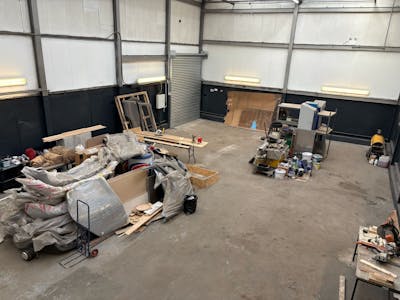 Unit 7 Yeargate Industrial Estate, Heywood, Industrial/Logistics To Let - yeargate7.jpg