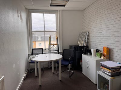 Swan House, 9 Queens Road, Brentwood, Residential Development / Investment / Office For Sale - IMG_0398.jpeg