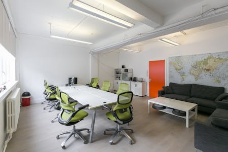 Studio 8, Scrutton Street Studios, 32-38 Scrutton Street, London, Office To Let - 3238ScruttonStreetUnit8ShoreditchEC2AFlexibleOfficeToLetInternal2.jpg