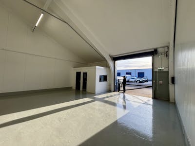 Unit 9A, Freemans Parc, Cardiff, Industrial To Let - IMG_6901.jpg