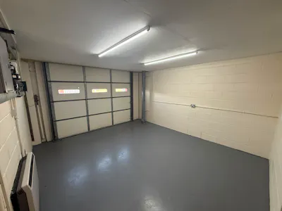 25 Farriers Way, Southend-on-Sea, Industrial To Let - WhatsApp Image 2026-06-25 at 16.47.50 (2).jpeg