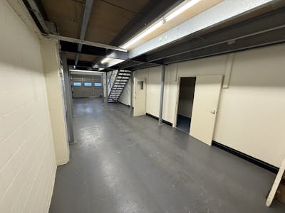 Unit 10 Mill Farm Business Park, Hounslow, Industrial / Warehouse To Let - IMG_1484.jpeg