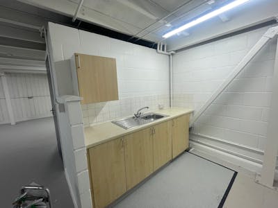 Arch 257, Paradise Row, Bethnal Green, London, Industrial / Office / Warehouse To Let - IMG_9425.jpeg