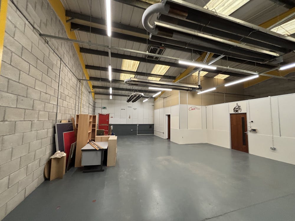 Unit 32, Aberaman Park Industrial Estate - IMG_1769.jpg
