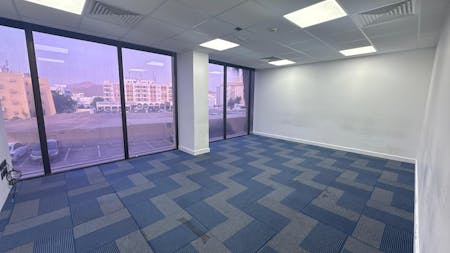 Showroom / Office Space, Bait Al Falaj, Darsite, Office To Let - Ruwi 1400 sqm 17.jpeg