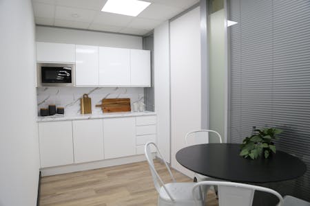 Oxford House, Leeds, Office To Let - IMG_7057.JPG