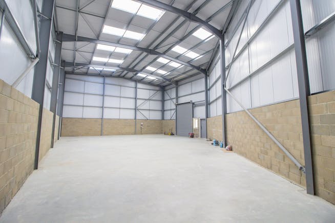 Unit 1, Hathaway Estate, Watford, Industrial / Warehouse To Let - 2.jpg