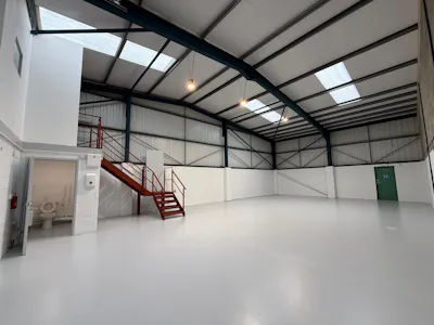 Unit 7 Downley Point, Havant, Industrial / Warehouse To Let - Warehouse 3.jpeg