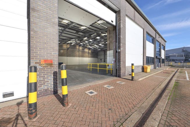 Unit 3 Waterglade, West Thurrock, Industrial To Let - Waterglade 6.JPG