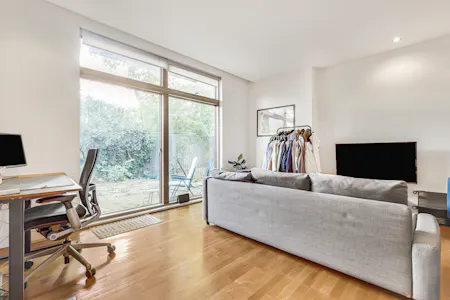 Friend Street, London, Residential Flat To Let - Flat_1__25_Friend_Street-7.jpg