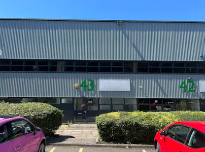 43 Potters Lane, Kiln Farm Industrial Estate, Milton Keynes, Warehouse To Let - img1.png