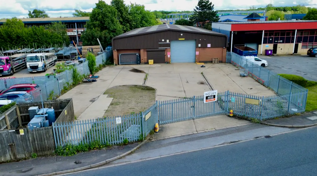 3 Singer Way Kempston Bedford Warehouse To LEt