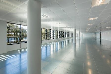 234 Bath Road, Slough, Office To Let - 234 Bath Road  Slough Trading Estate Offices 4.jpg