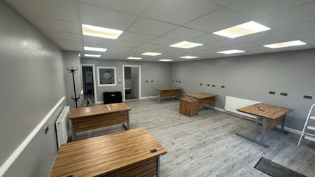 Unit 4 Tameside Work Centre, Ashton-under-Lyne, Office To Let - IMG_5833.JPEG