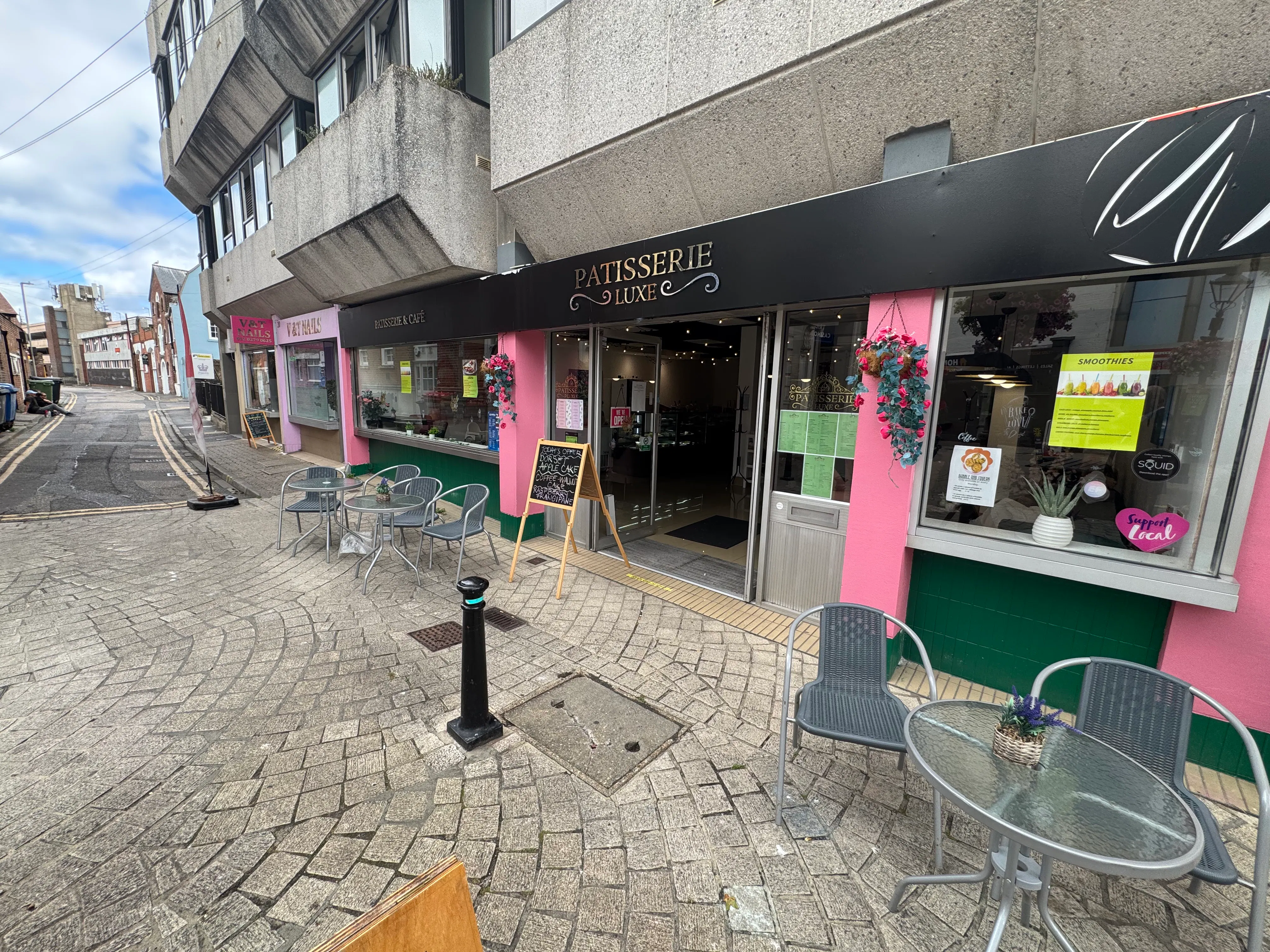 Retail in Poole