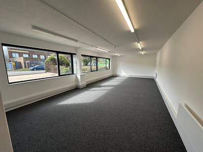 Unit 34, Ashchurch Business Centre, Tewkesbury, Industrial / Warehouse To Let - IMG_7422.JPEG
