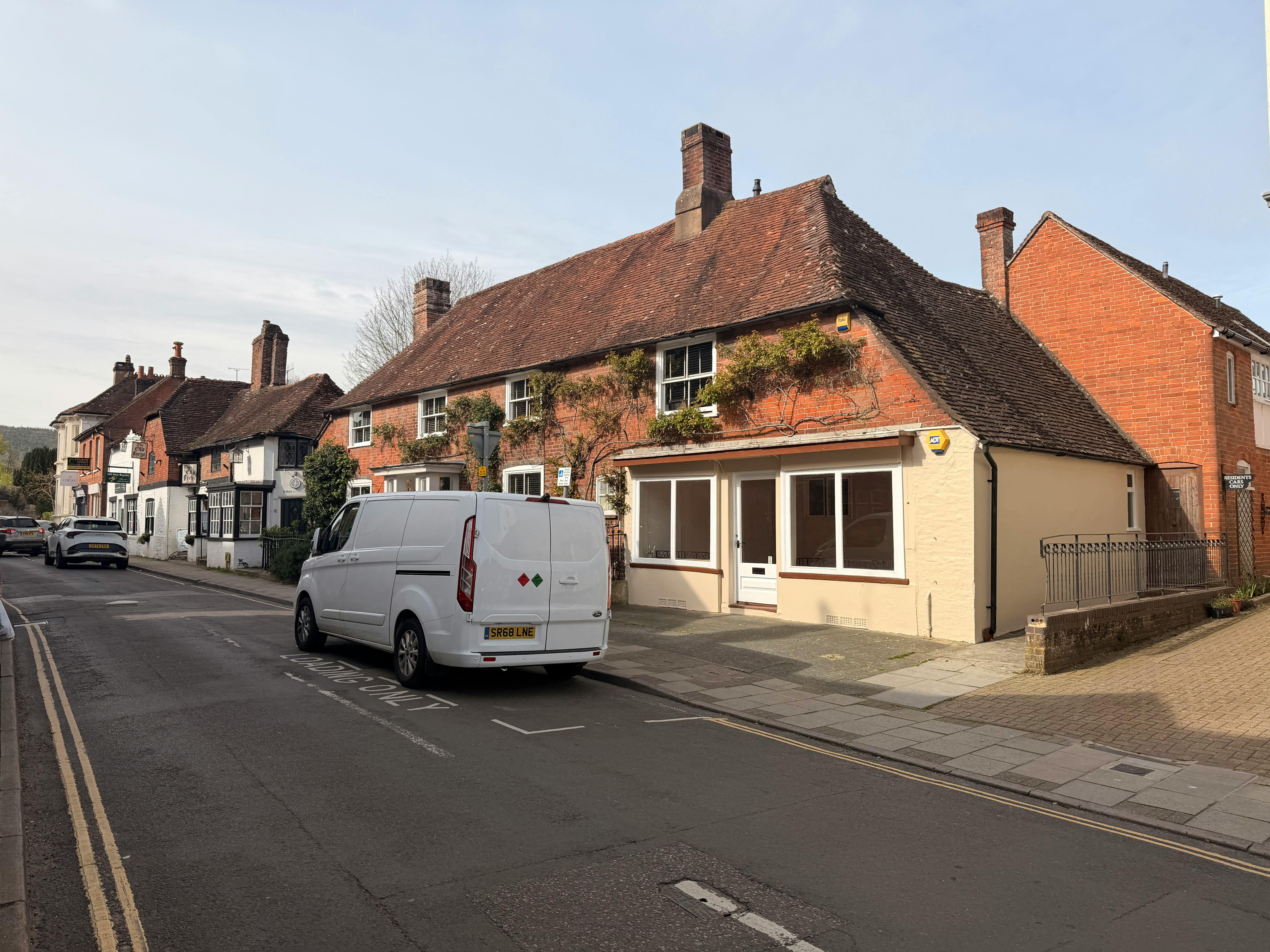 2 Church Street, Storrington, Retail For Sale - IMG_3549.jpeg