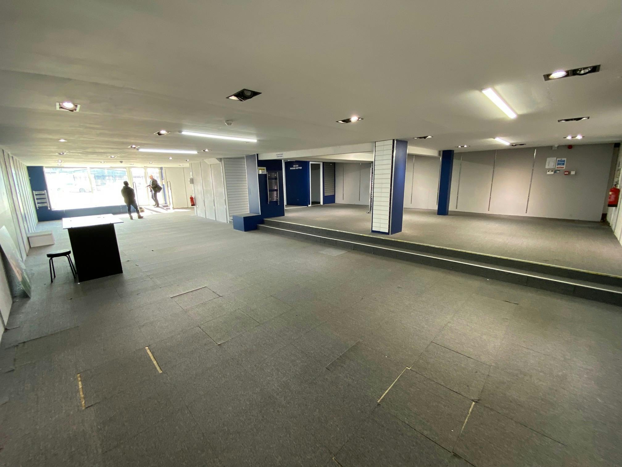 82 York Road, Leeds, West Yorkshire, LS9 9AA