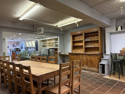 81 Port Street, Stirling, Leisure To Let / For Sale - Image 2