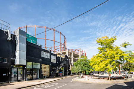 22-27 The Oval, London, Office To Let - The Oval 22-27 2F - Low Res 3.jpg