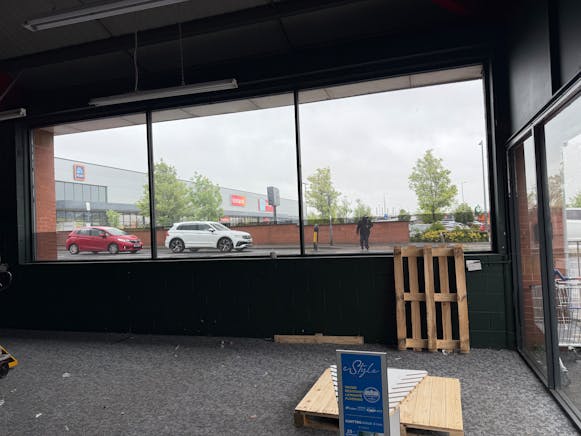 Unit 2/3, Taylors Lane, Rotherham, Retail To Let - IMG_0275.jpeg