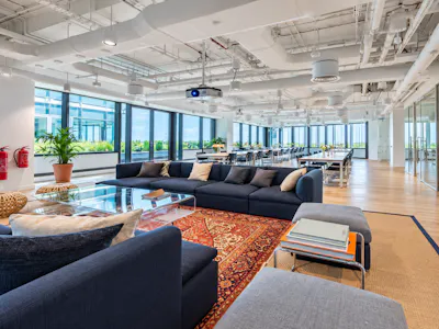 WeWork, Serviced Offices, One Central, Dubai, Office To Let - image00017.png