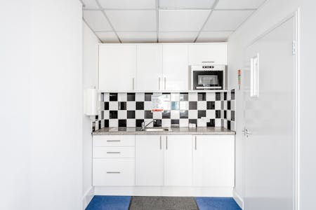 232-238 Bishopsgate, London, Office To Let - Bishopsgate 232 3F  Low Res 5.jpg