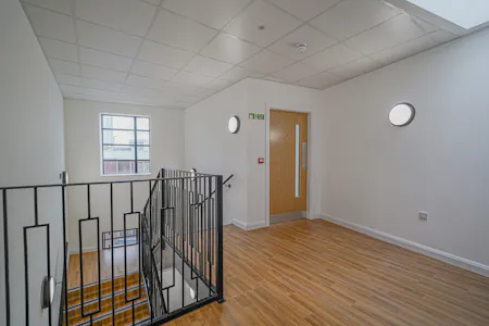 Heaton House, Birmingham, Healthcare / Office To Let - DSC08130.jpeg