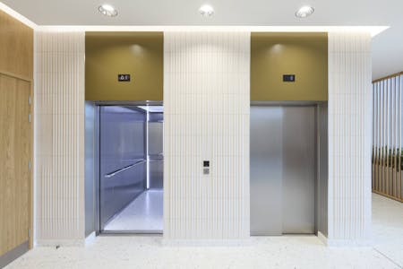One Granta, Granta Park, Cambridge, Healthcare / Hi Tech / Lab / Office To Let - Lift shot.jpg