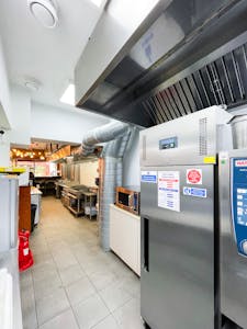 218 Portobello Road, London, Retail To Let - Image (18).jpg