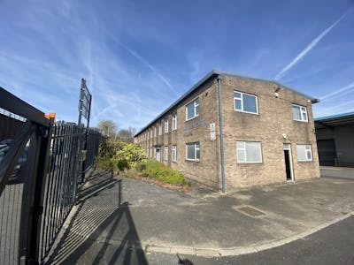 Morley Carr House, Bradford, Office To Let - IMG_1531.jpg