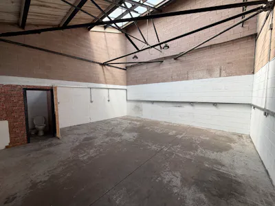 Unit 11, Stoke-on-Trent, Industrial To Let - IMG_2144.JPEG