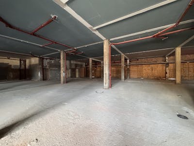 Unit E - 138-152 Powis Street, London, Healthcare / Leisure / Office / Retail To Let - IMG_4413.jpg