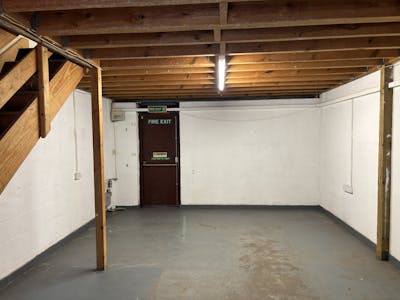 Unit 13, Pontymister Industrial Estate, Risca, Industrial To Let - IMG_2019.jpg