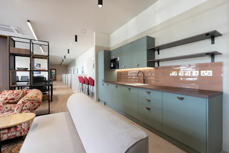 Lumiere - The HQ Building, 5 Elstree Way, Borehamwood, Office To Let - IW-120826-STI-055.jpg