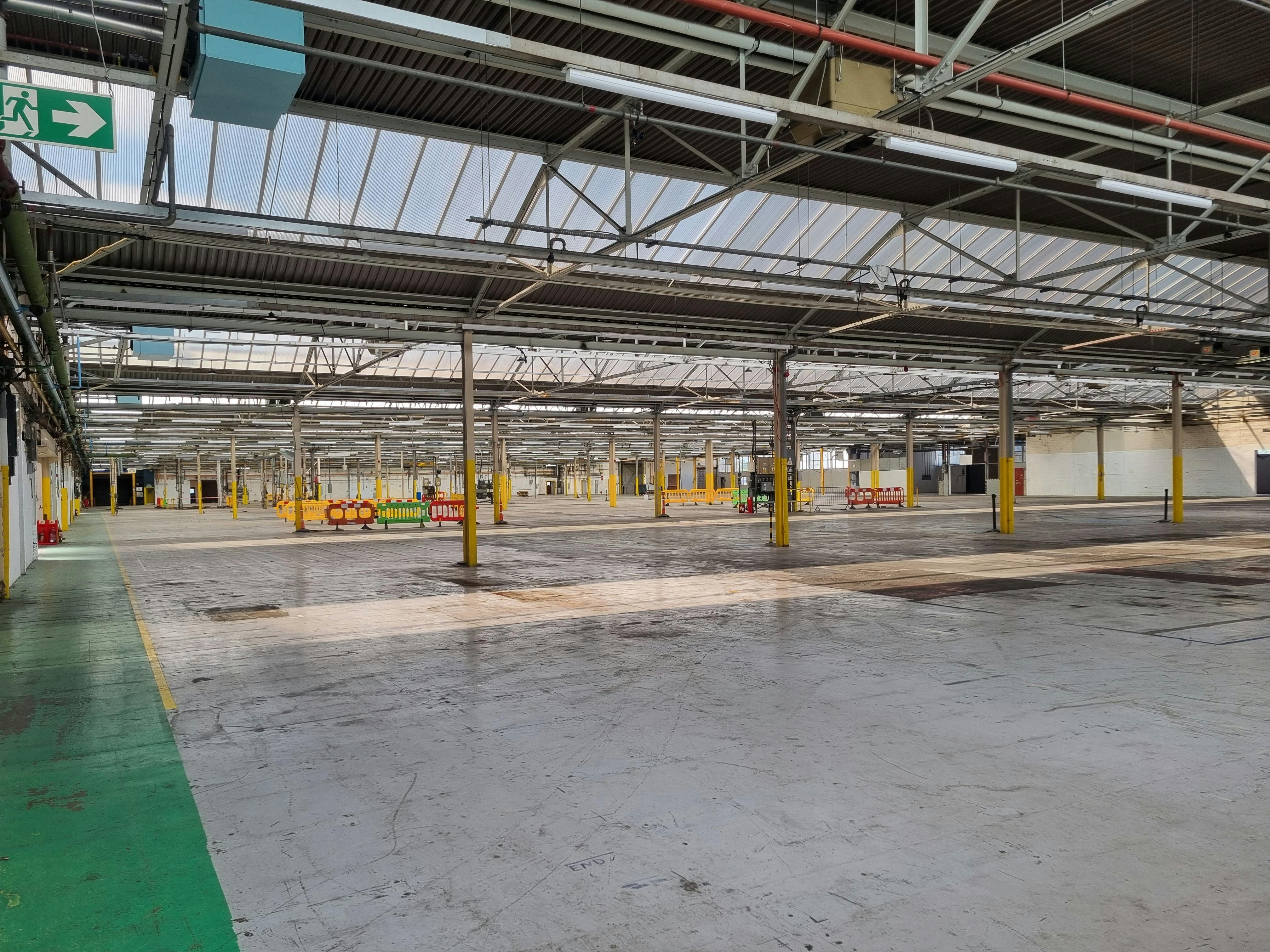 Industrial Unit in Fareham - photo 4