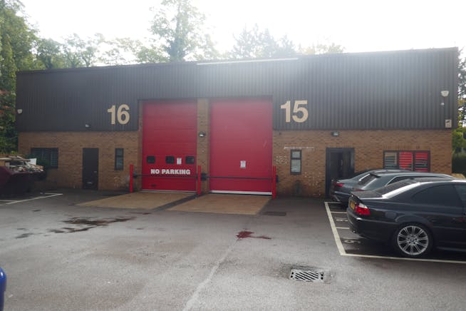 Units 15-16, The Links Business Centre, Bishop's Stortford, Industrial To Let - P1030712.JPG