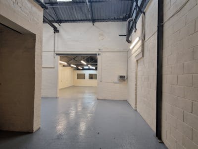 Unit 4, Stockport, Industrial/Logistics To Let - 20240523_100317.jpg