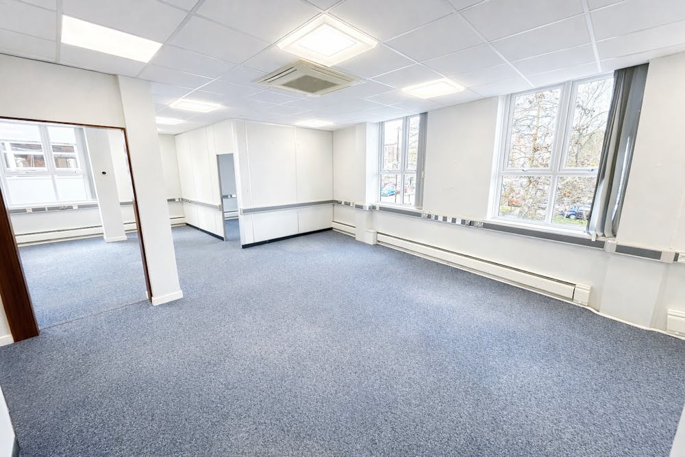 Warwick House, Kenilworth, Office To Let - Edited internal 2.png