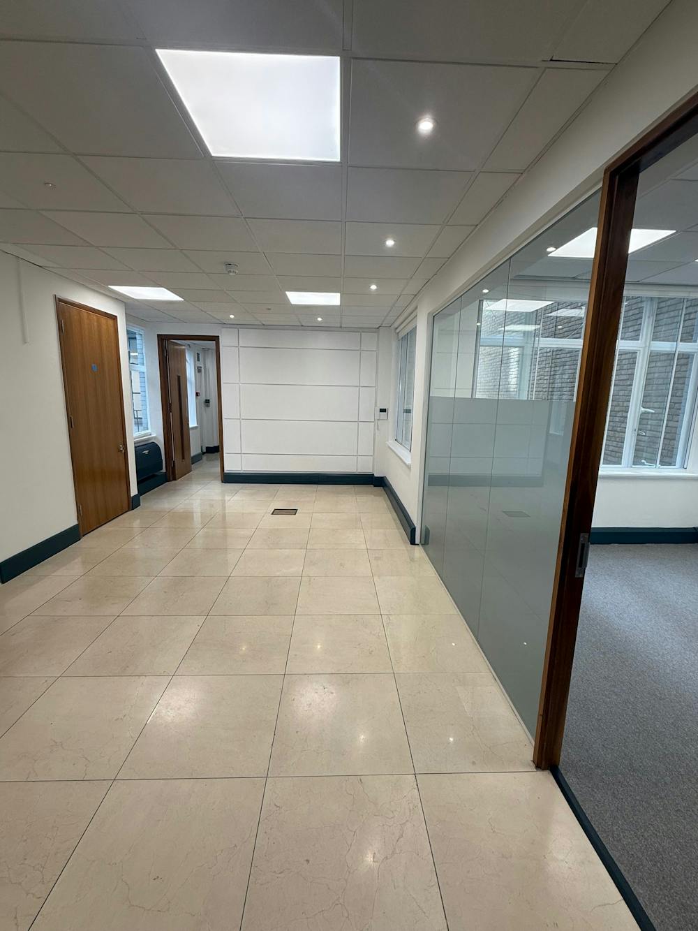 32 St. James's Street - IMG_1776.jpg