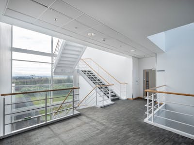 Inchinnan Gate, Renfrew, Inchinnan, Industrial/Logistics To Let / For Sale - Office stairwell.jpg