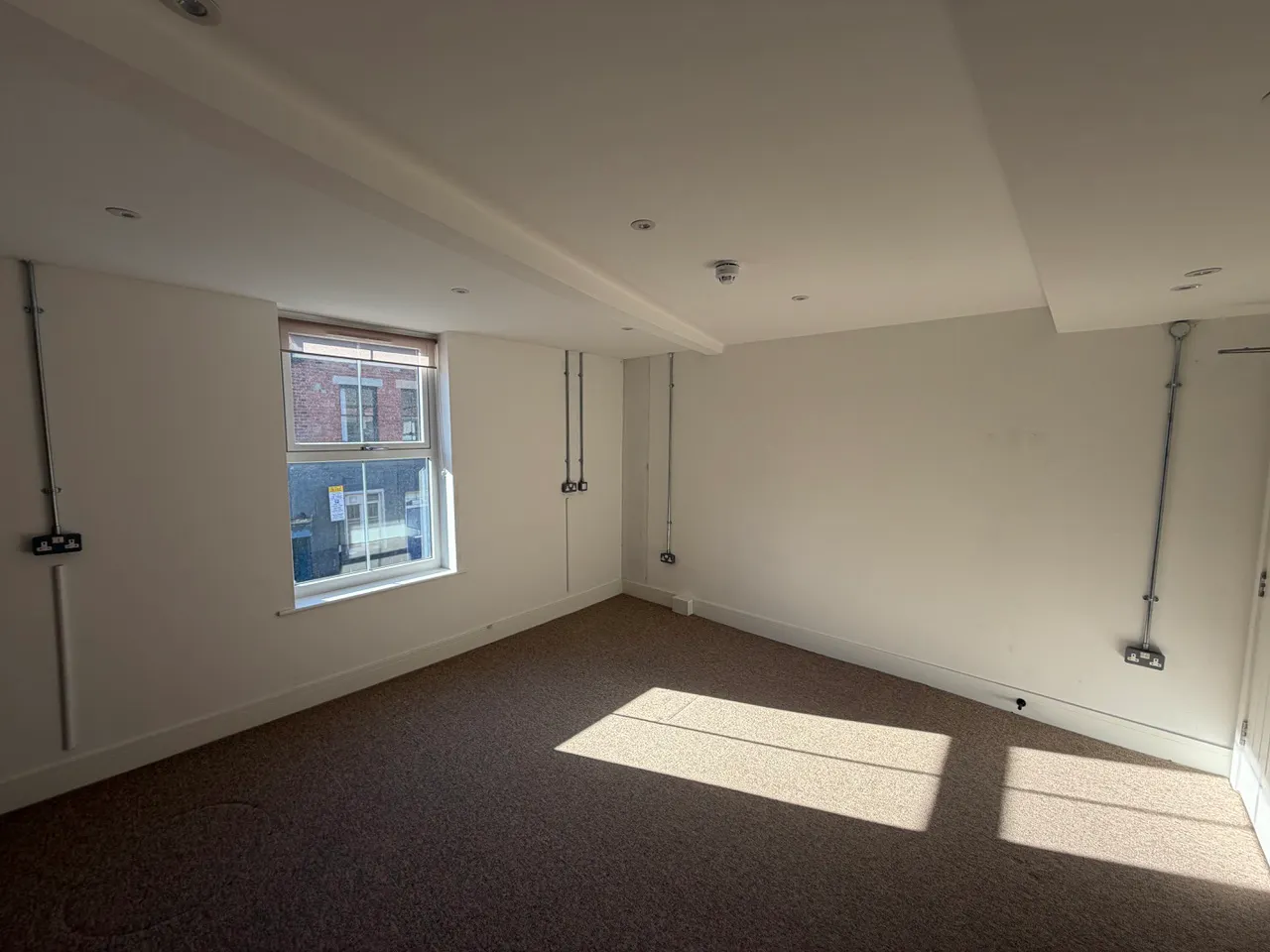 Florence Works - Suites (1st Floor), Sheffield, Leisure / Offices / Retail To Let - IMG_1139.jpeg