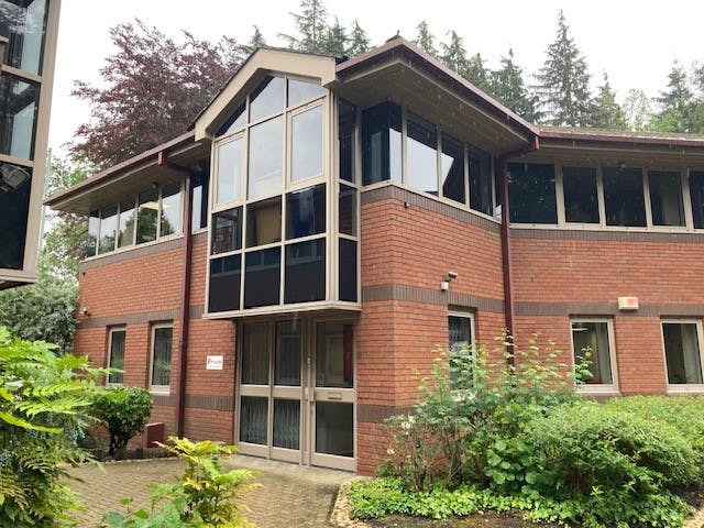 5 Wellington Business Park, Crowthorne, Offices To Let - 5 Wellington BP.jpg