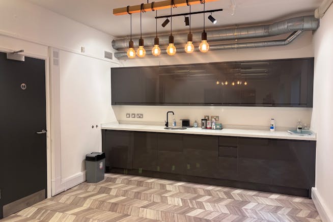 6 The Sanctuary, Ham Green, Office For Sale - IMG_9144.jpeg 6 The Sanctuary, Ham Green, Office For Sale - IMG_9144.jpeg