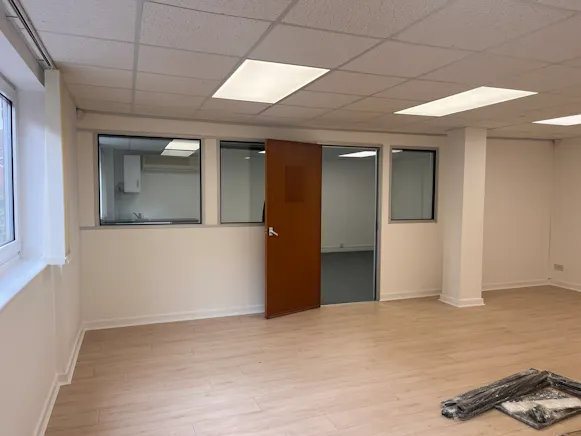 Merritt House, Amersham, Offices To Let - 20260617_152807950_iOS.jpg