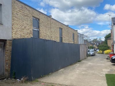 1-5 Plough Lane, Teddington, Industrial/Logistics To Let - IMG1.jpg