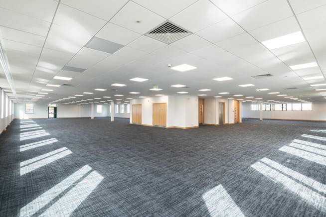 Global House, Chertsey, Offices To Let - CHERT_019.jpg