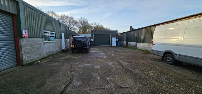 Bullhousen Farm, Shaftesbury Road, Woking, Investments / Industrial / Warehouse For Sale - TOWARDS UNITS 2 11  16 17.JPG