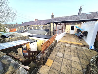 120-122, Station Road, Glossop, Residential / Retail For Sale - 20260217_123344.jpg