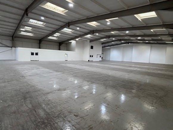Unit D1 Grafton Way, West Ham Industrial Estate, Basingstoke, Industrial To Let - D1GPicture6 - 19 12 2025.jpg
